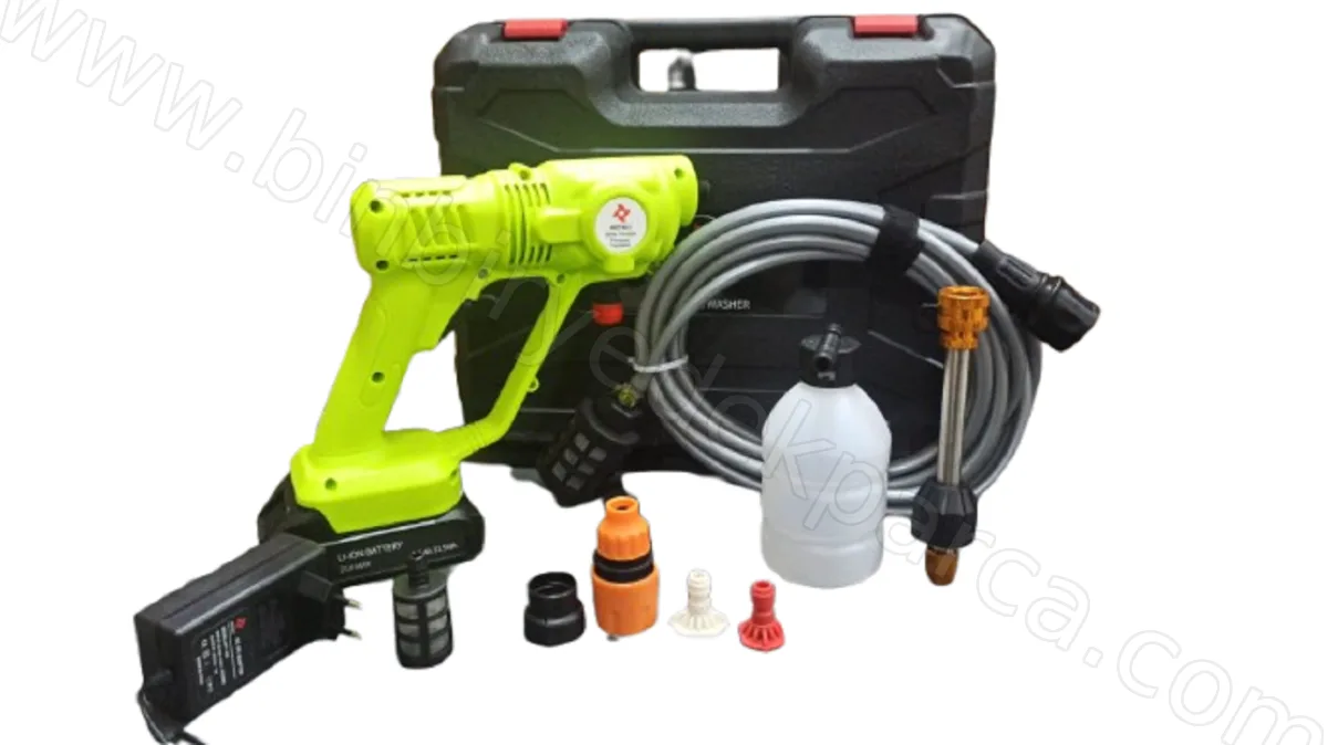 21V Şarjlı Taşınabilir Temizlik Pompası 1500 Mah Çantalı Klima Ve Oto Yıkama Makinesi