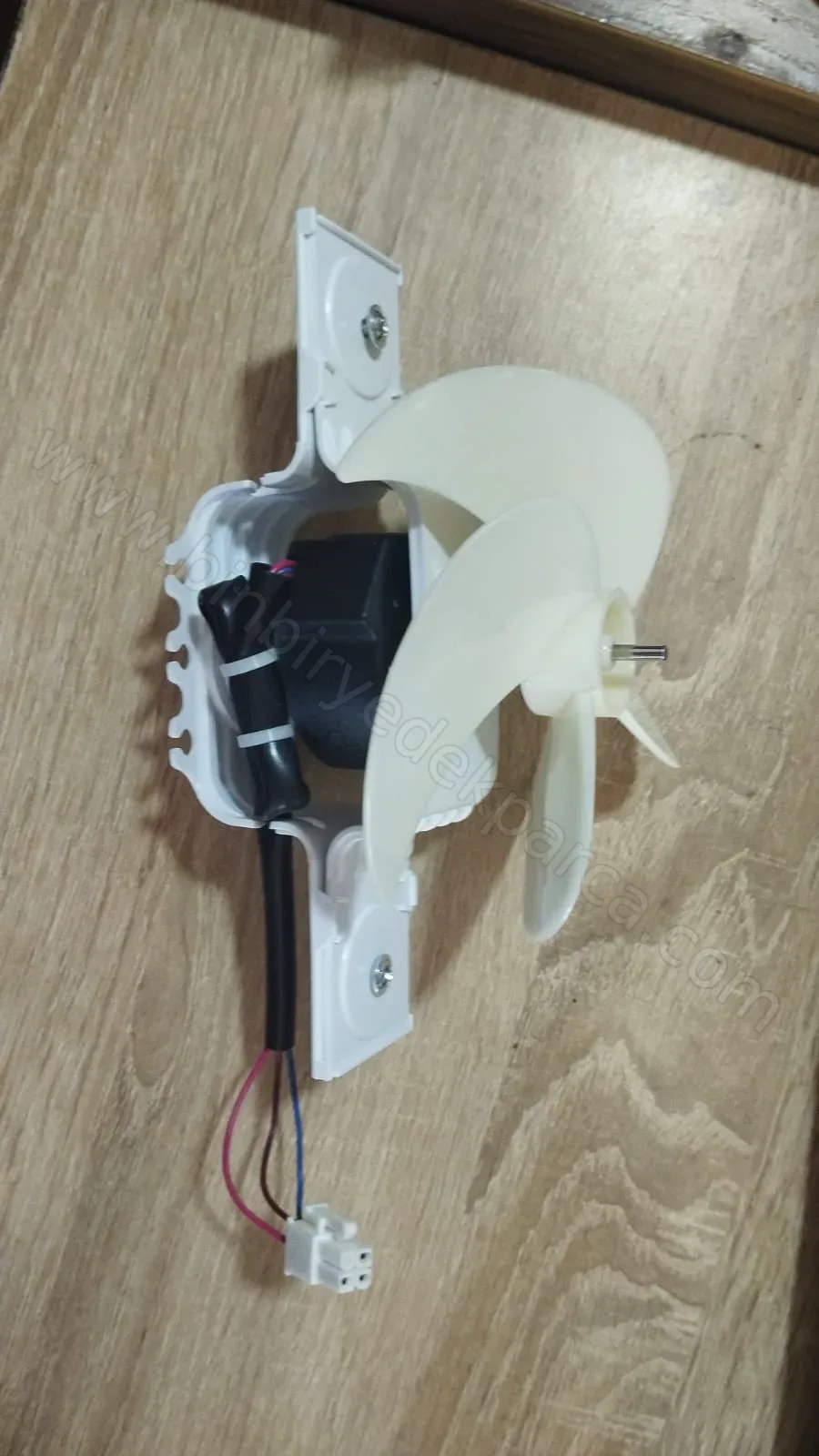 Buzdolabı Buzluk Dondurucu İçi Dc Fan Motoru - 5979270800