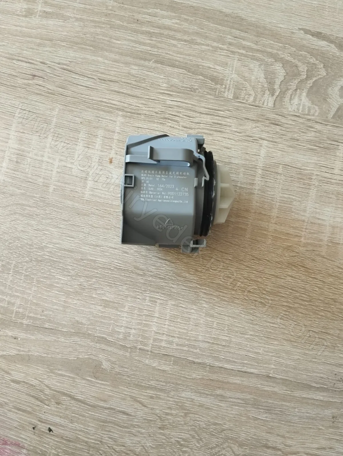Bulaşık Makinesi Su Tahliye Pompa Motoru Gri 132 Volt 00631200