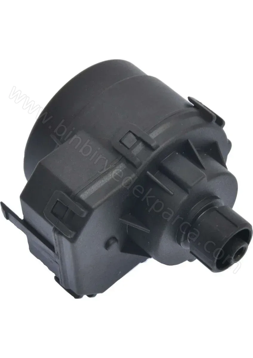 Kombi 3 Yollu Vana Motoru 220 V 7.5mm Yuvarlak Siyah İğne soketli
