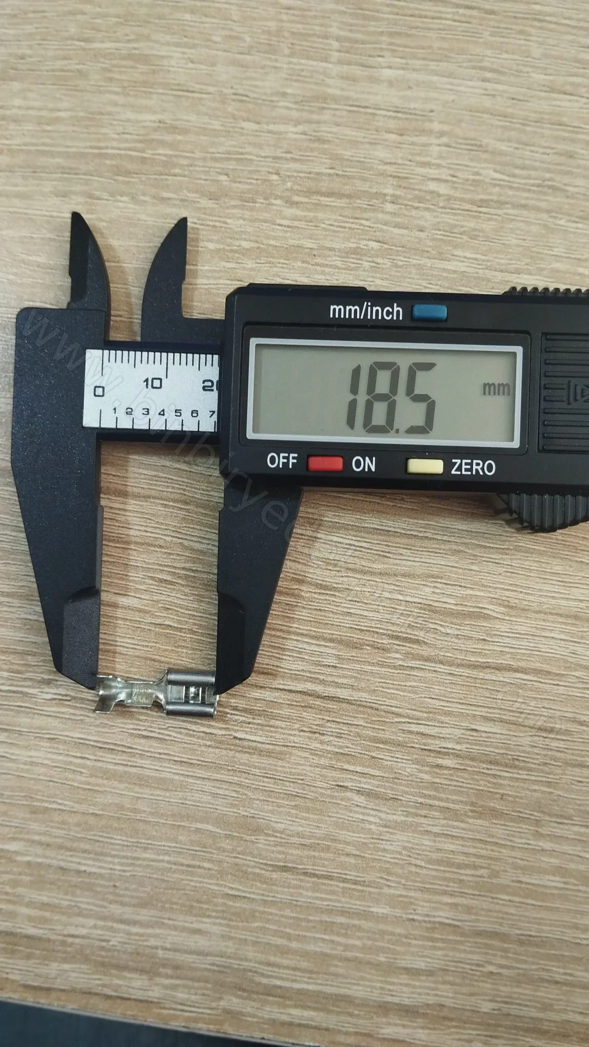 Krom Geçmeli İzolesiz Dişi Fiş Terminal Kablo Soketi Ucu 6.8mm 300 Adet