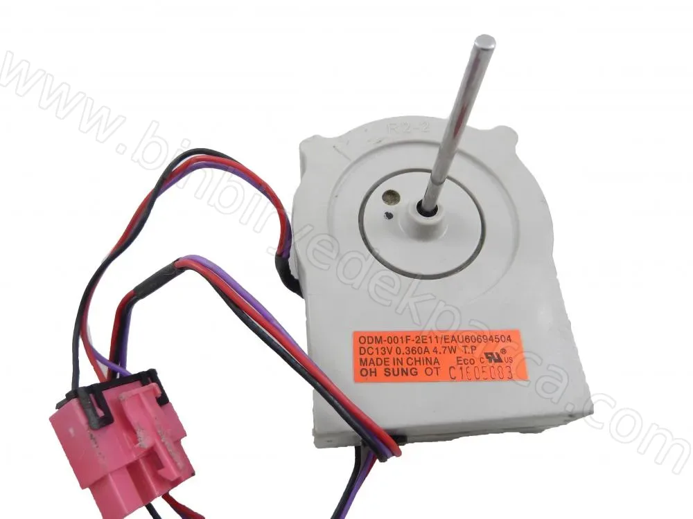 Buzdolabı Fan Motor ZW48/05 Kare 12V 2600 Rpm