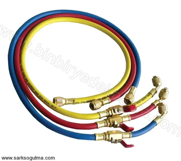 R22 / R134a / R404A Klima Ve Buzdolabı Gaz Hortumu Vanalı 36-90 Cm 3000-600 Psı 1 Adet