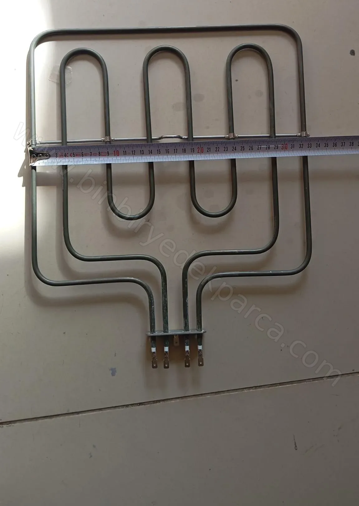 Fırın Üst Rezistansı 1600W + 1000W 32009127